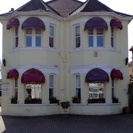 Hunters Lodge Guest House Southampton Exterior foto