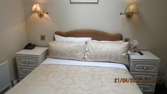 Hunters Lodge Guest House Southampton Exterior foto